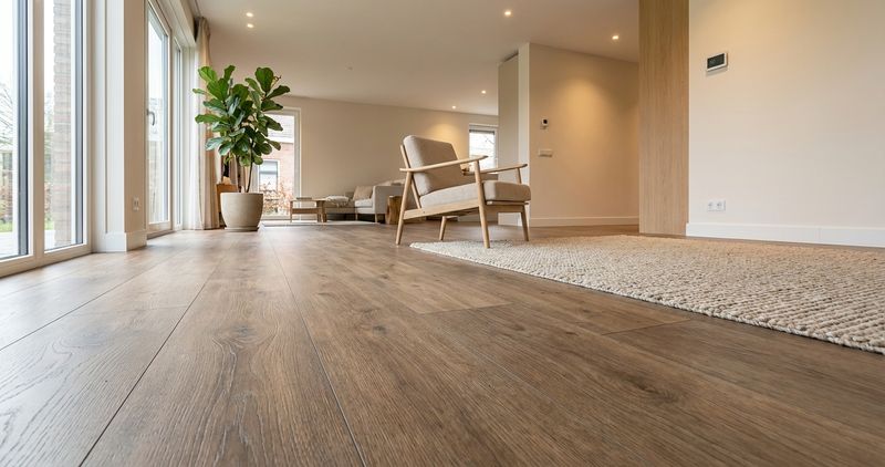 Houten vloer en vloerverwarming: wat kan wel? - Domoba.nl